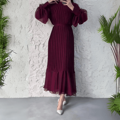 Hannah - Pleated Elegant Dress - Clara & Cove